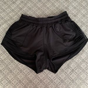 🖤LULULEMON HOTTY HOT II SHORT🖤